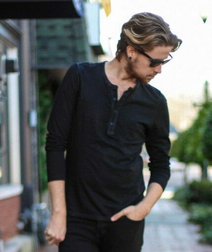 The Kentucky Gent in Kill City Waxed Long Sleeve Shirt, KR3W Black Jeans, Steve Madden Troopah2 Boots, Ray-Ban Wayfarers