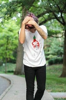 The Kentucky Gent in Custom Ketchup Sriracha T-Shirt, Levi's 511 Black Skinny Jeans, Richer Poorer Athletic Socks, and Converse Chuck Taylors.