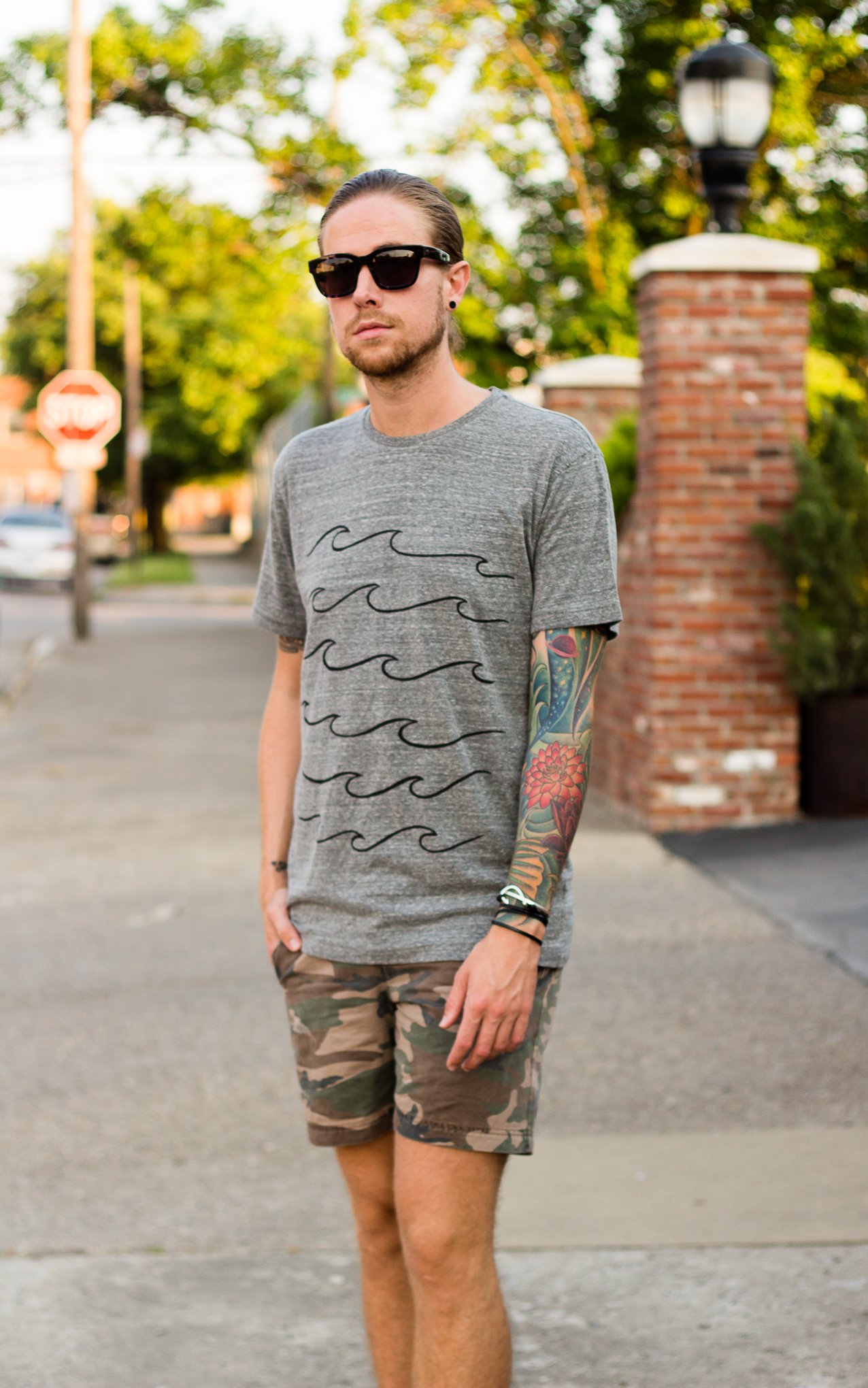 mollusk, grey tee, grey t-shirt, mens blogger, how to wear a grey t-shirt