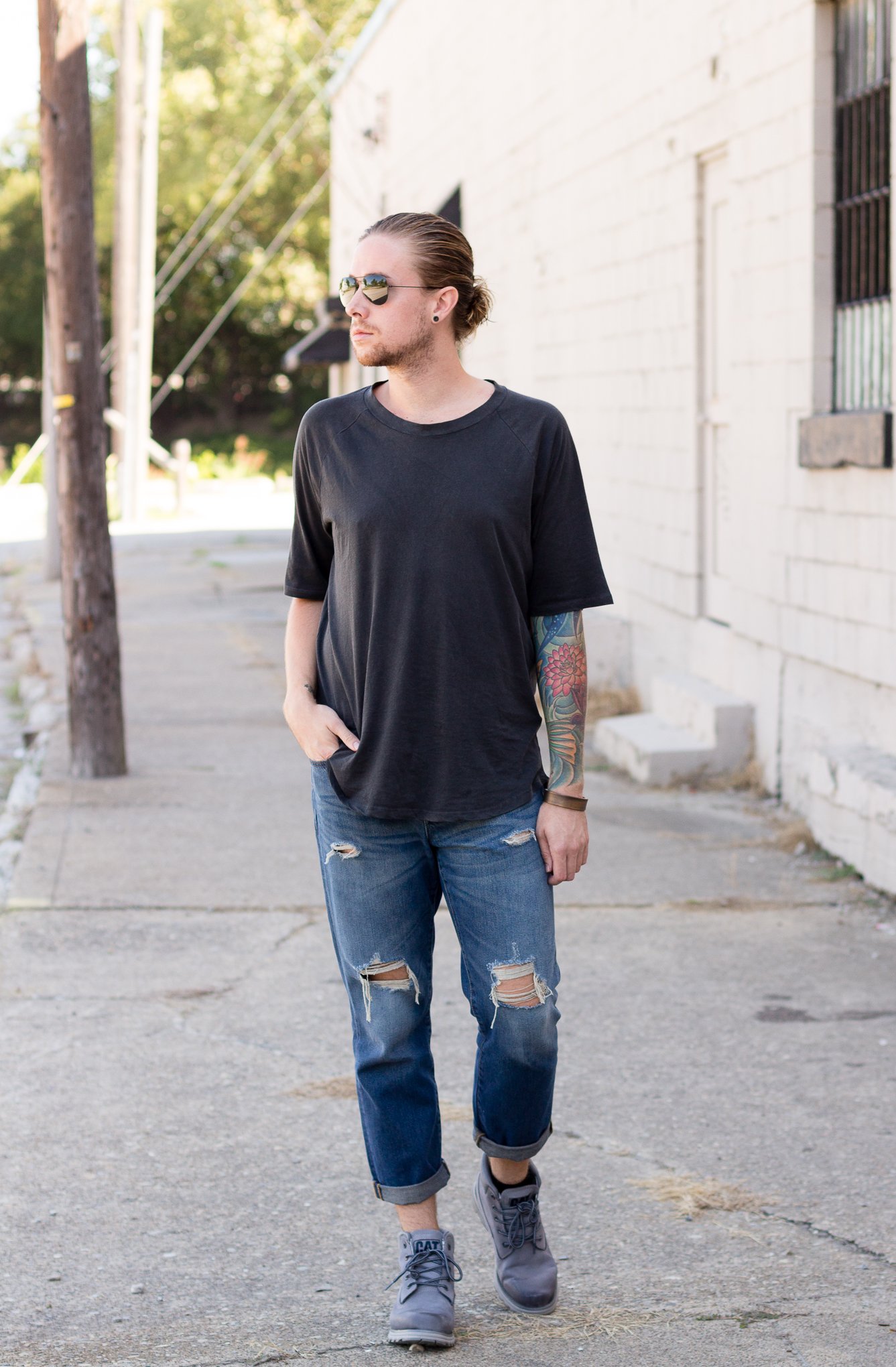 madewell denim, cat footwear, boyfriend fit jeans, how to wear oversized clothing, mens fashion blogger