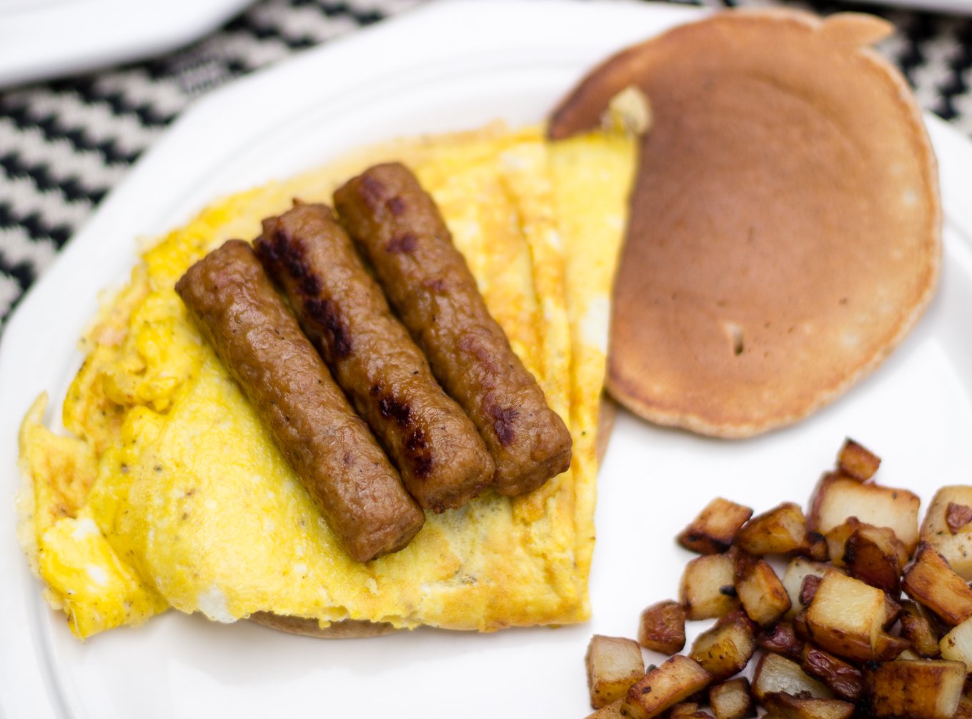 whole wheat breakfast pancakes, pancakes, easy to make breakfast, johnsonsville breakfast sausage