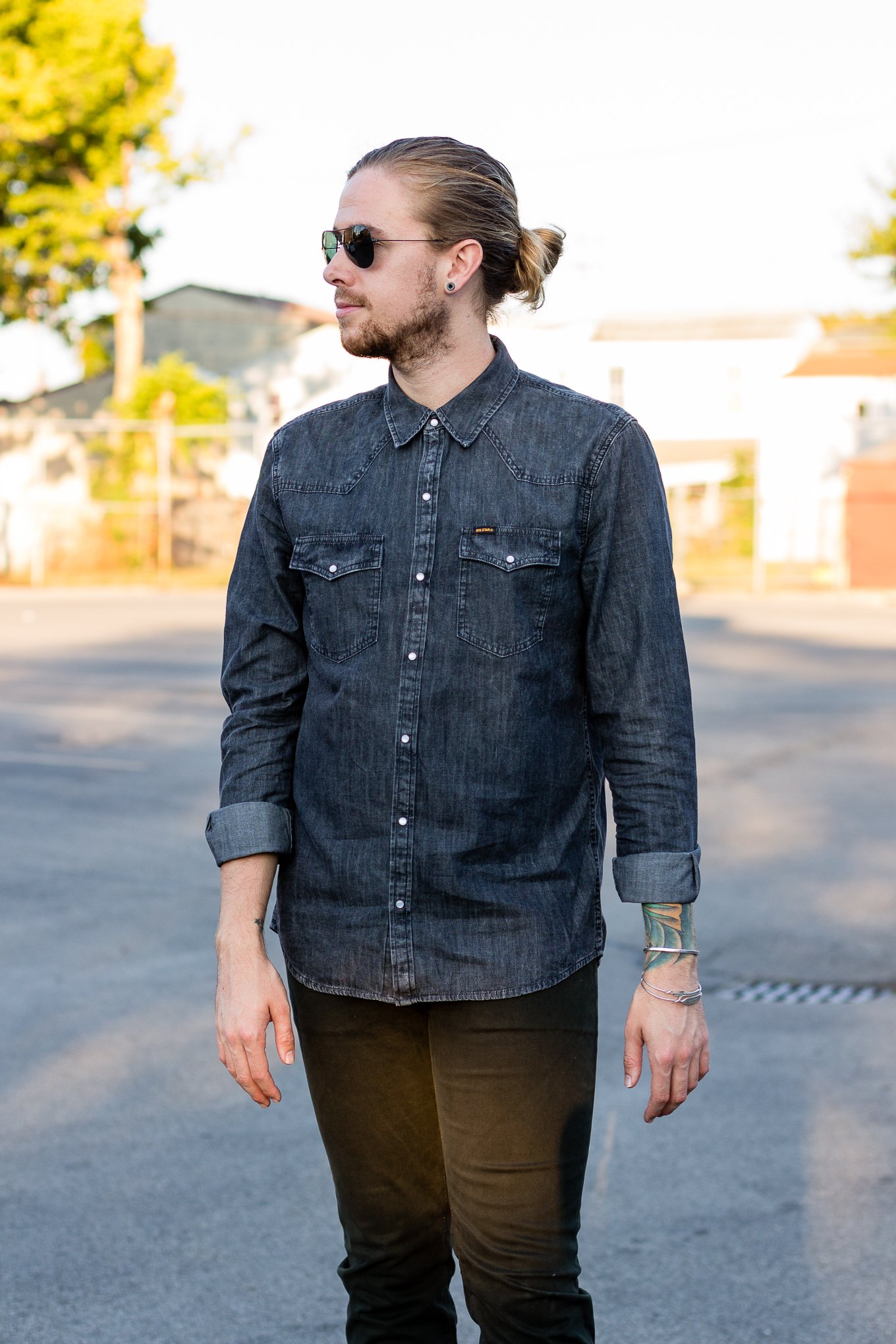 Black denim best sale shirt outfit