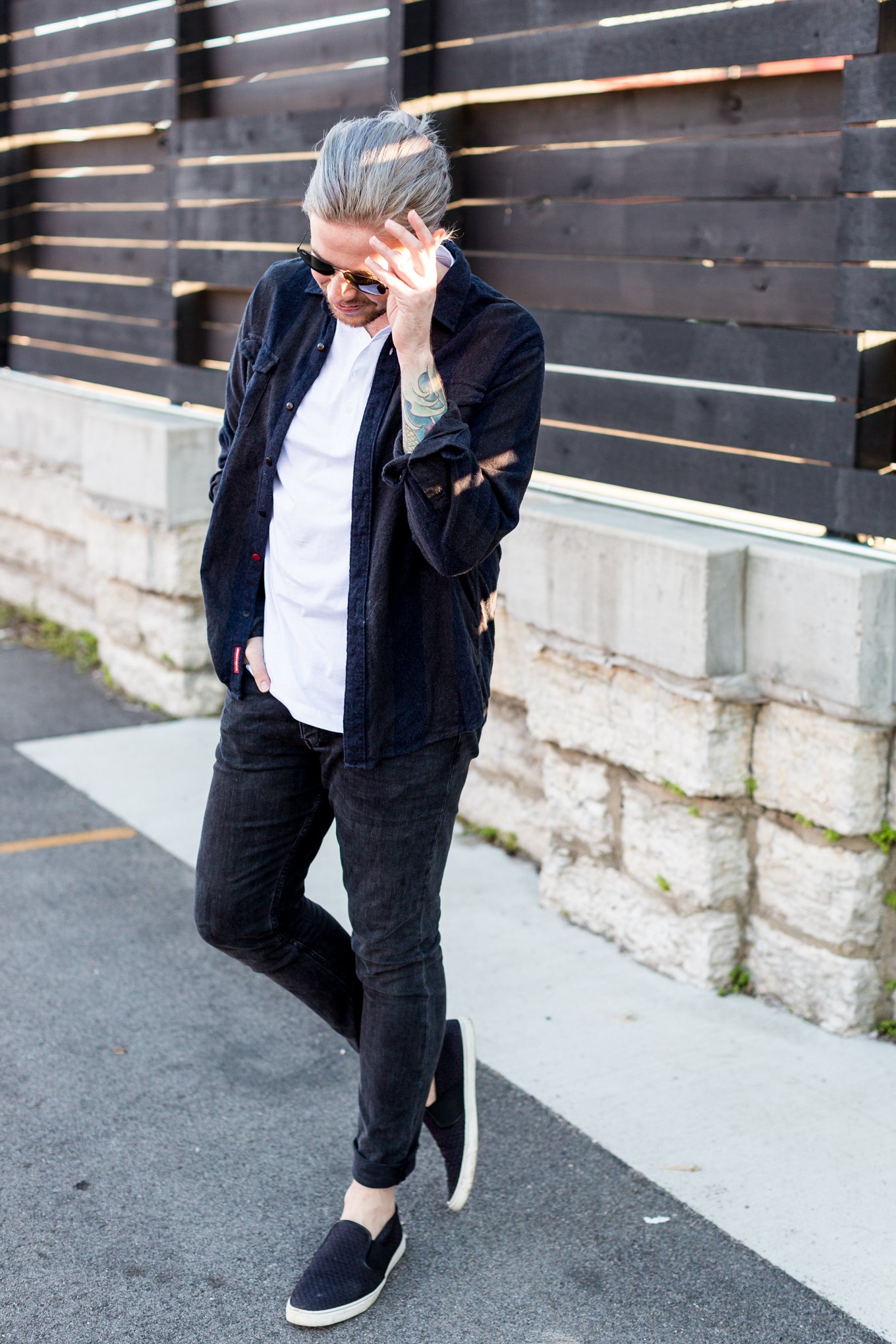 louisville blogger, kentucky fashion blog, katin clothing, clarks slip on shoes