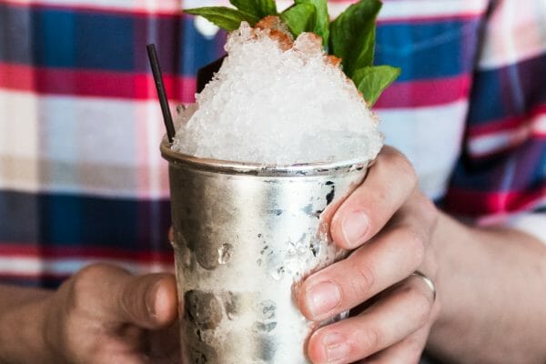 the kentucky derby, how to do derby like a local, where to eat for derby, the kentucky gent