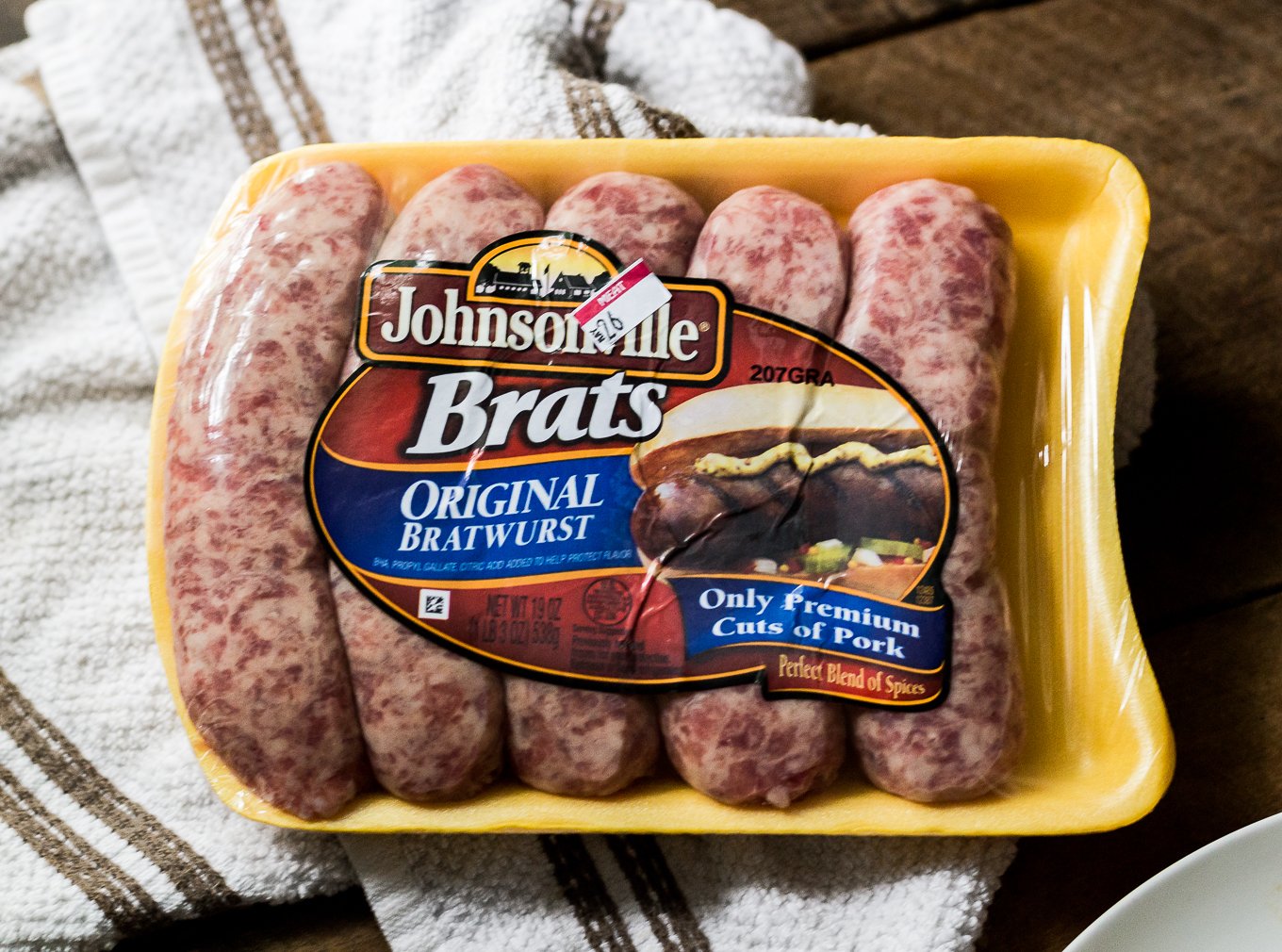 johnsonville brats, sausage family, beer brats, sauerkraut, mens cooking blog