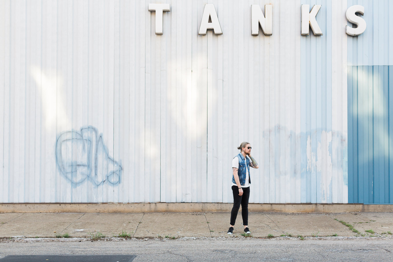 the kentucky gent, mens fashion blog, levis denim vest, gay bloggers, hm mens denim