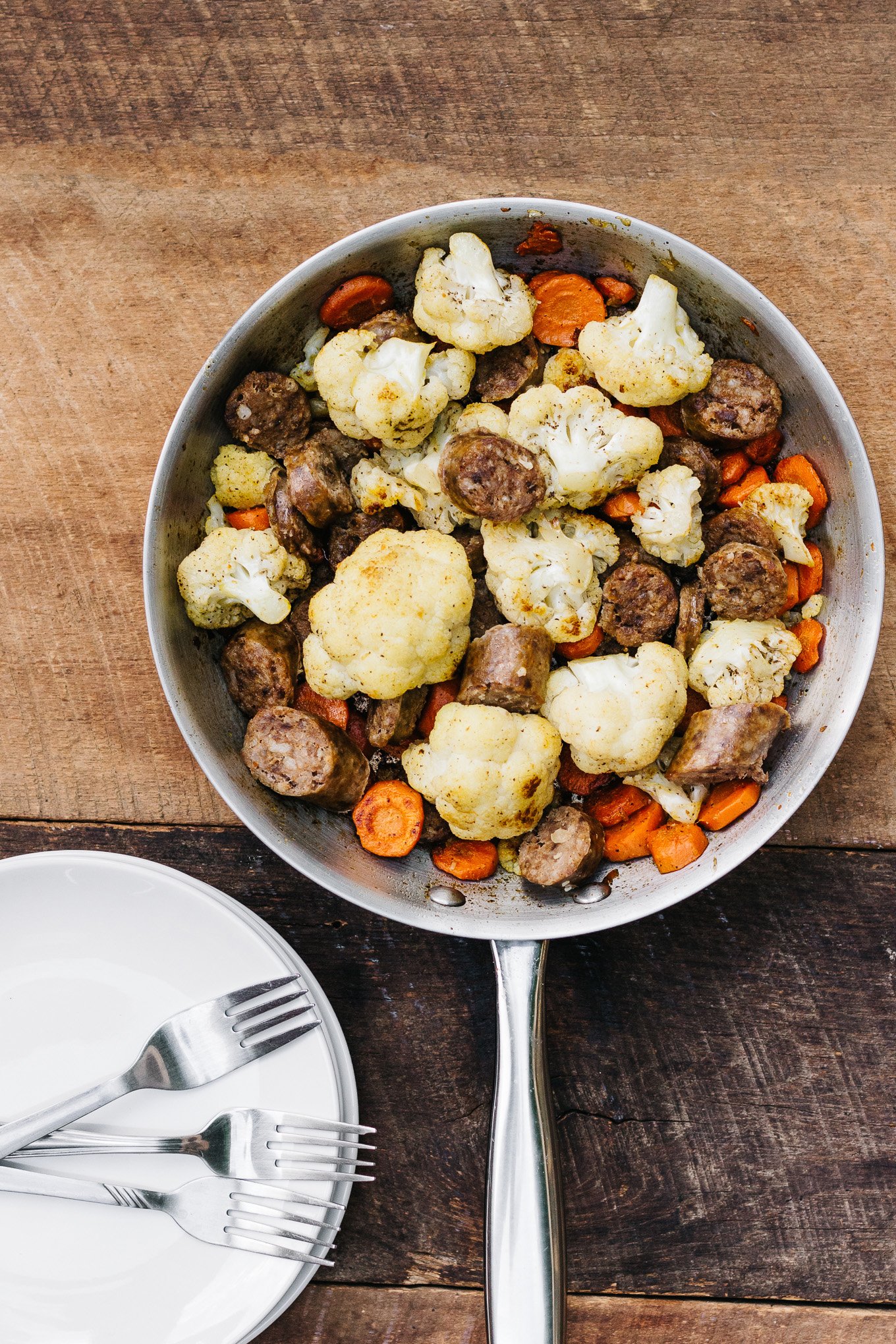 johnsonville, johnsonville Bratwurst, cauliflower dinner ideas, easy one pan dinners, cauliflower stir fry