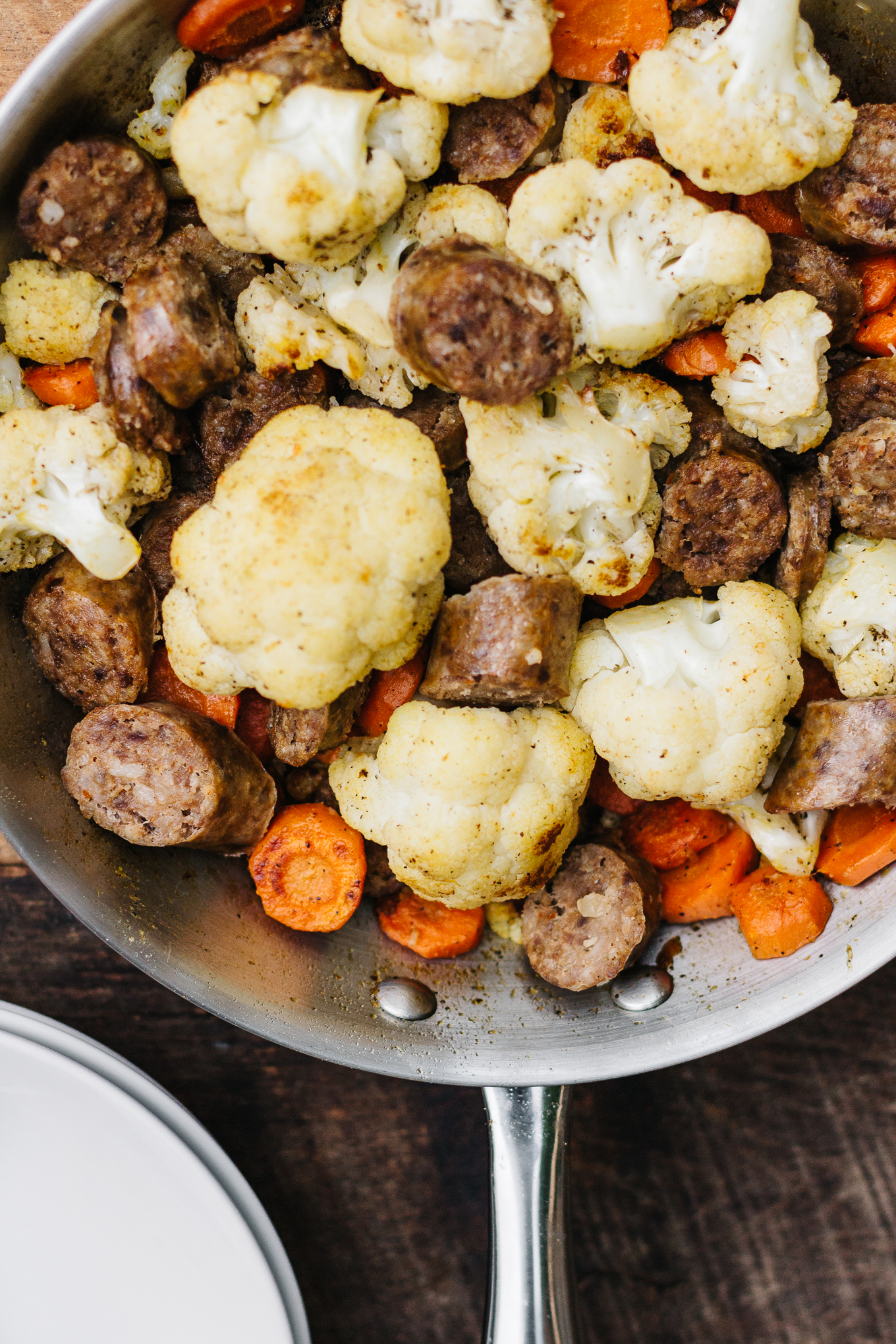 johnsonville, johnsonville Bratwurst, cauliflower dinner ideas, easy one pan dinners, cauliflower stir fry