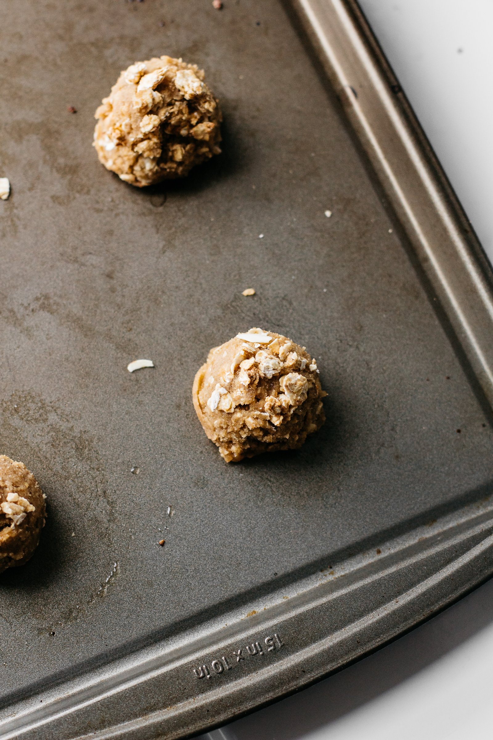 quaker simply granola, quaker oatmeal cookies, oatmeal cookie recipe, southern baking blog, mens baking blog