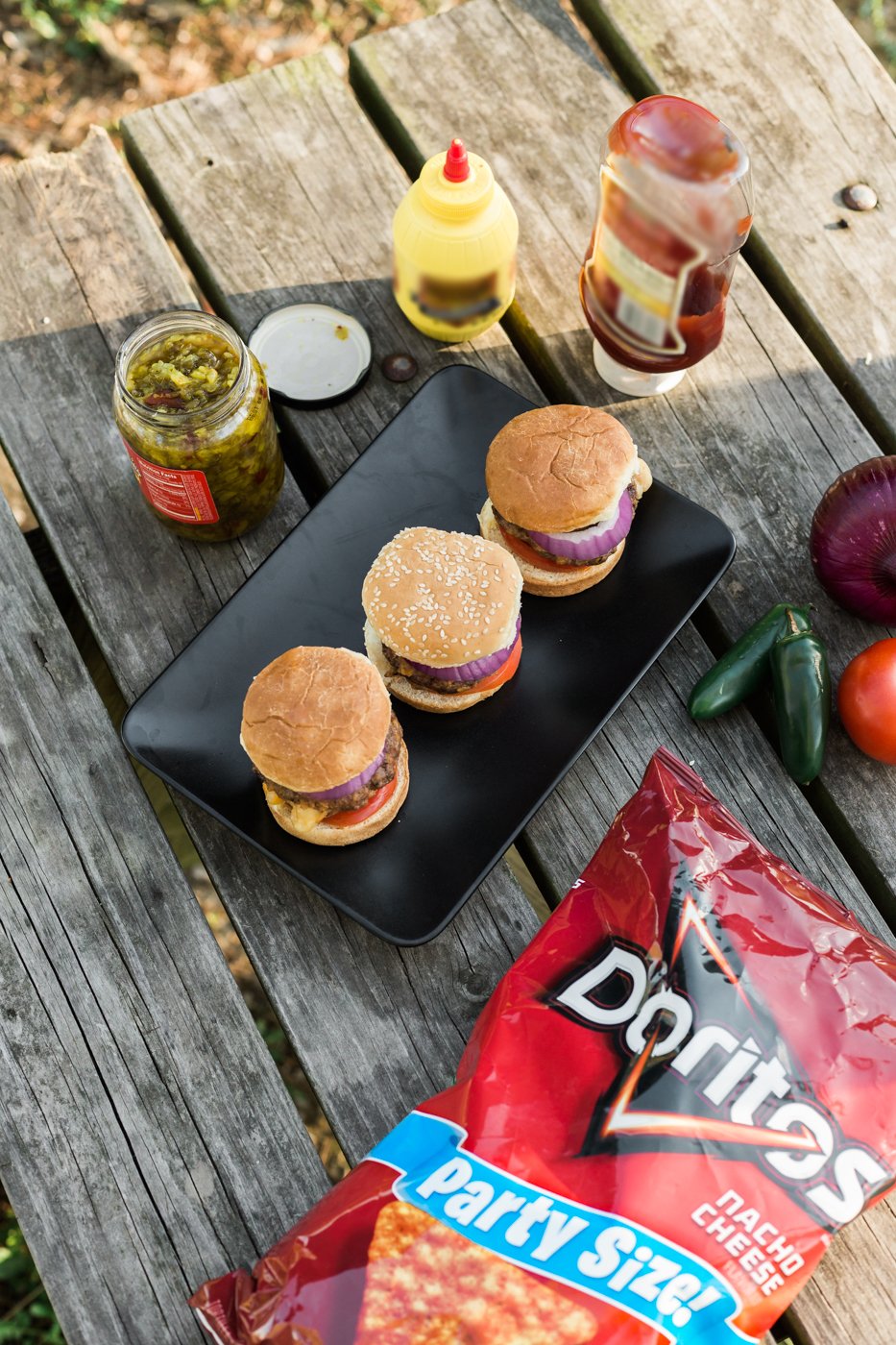 the kentucky gent, doritos sliders, doritos stuffed sliders, sliders recipes, cooking blog