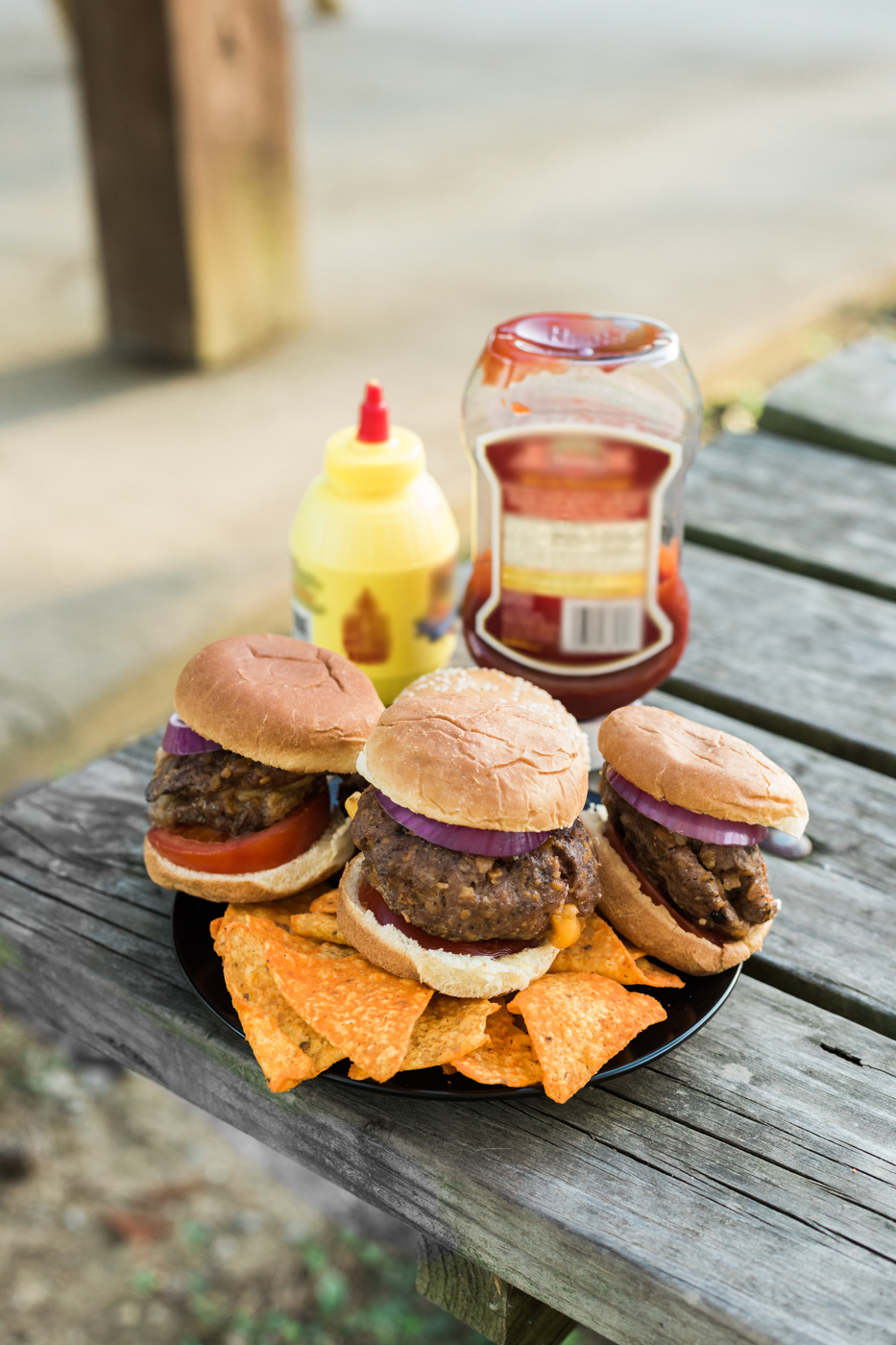 the kentucky gent, doritos sliders, doritos stuffed sliders, sliders recipes, cooking blog