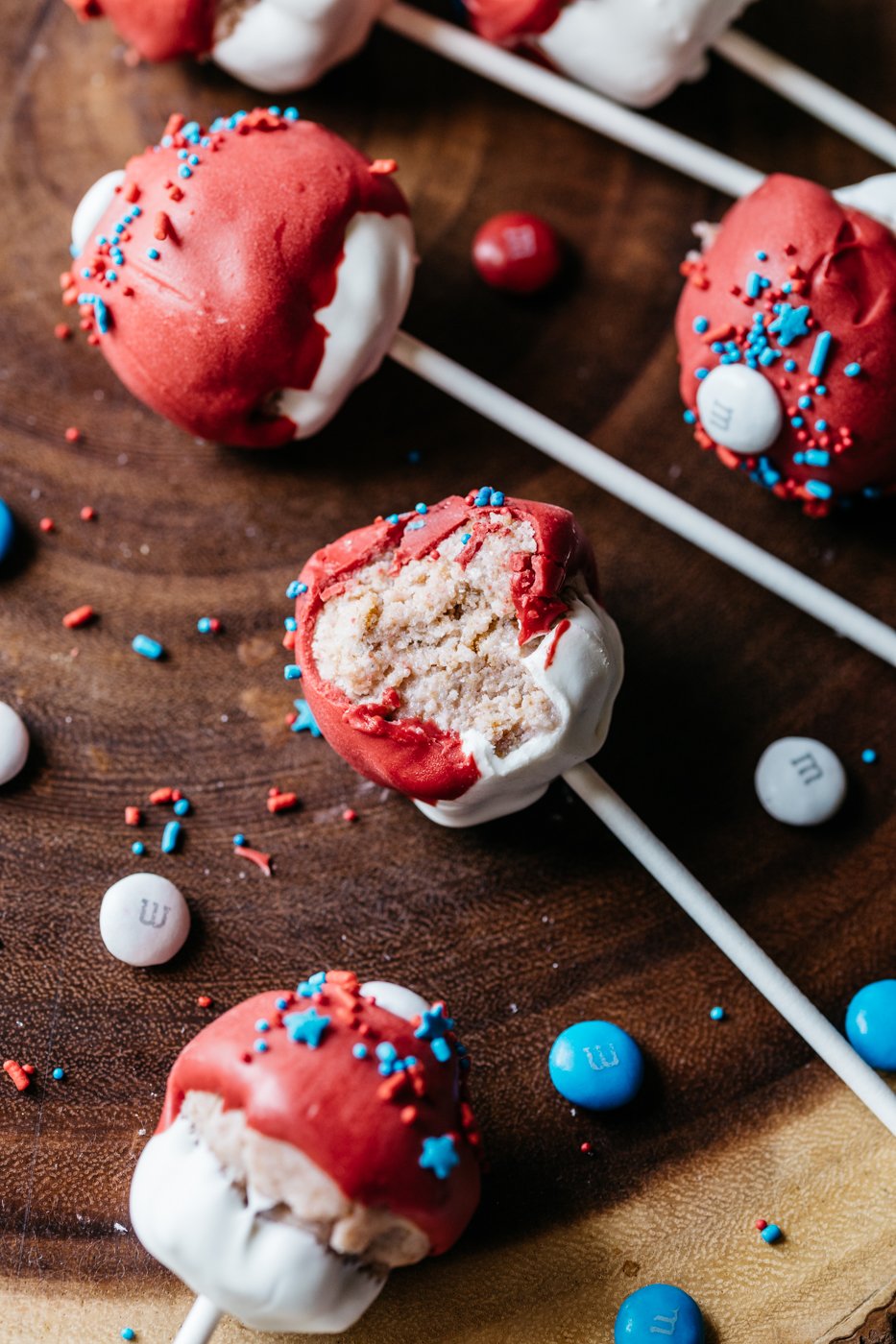 cupcake pops, cake pops recipe, pillsbury stars and stripes, 4th of july baking, the kentucky gent, southern cooking blog