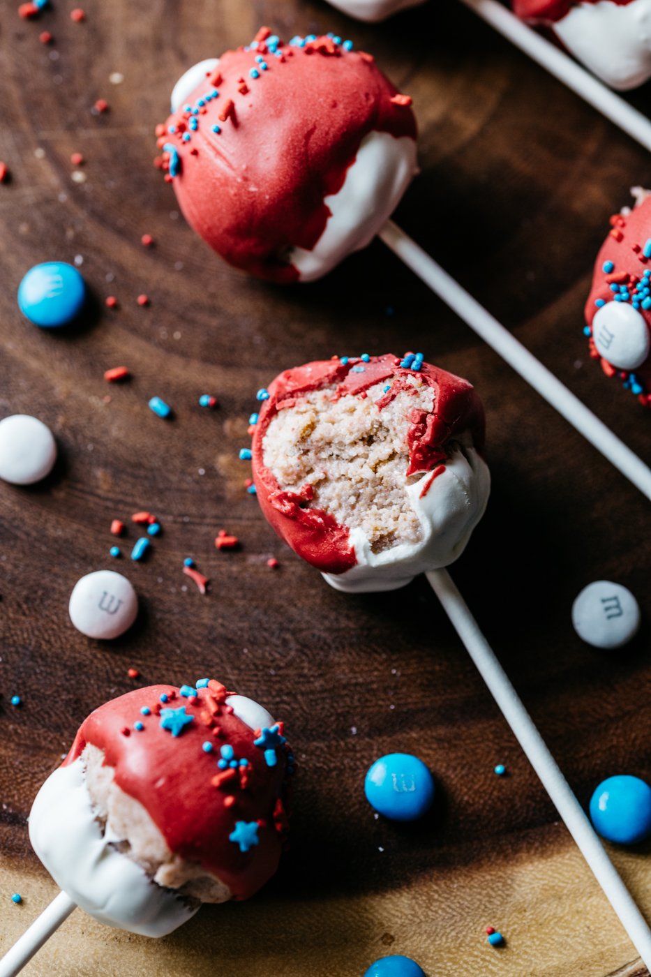 cupcake pops, cake pops recipe, pillsbury stars and stripes, 4th of july baking, the kentucky gent, southern cooking blog