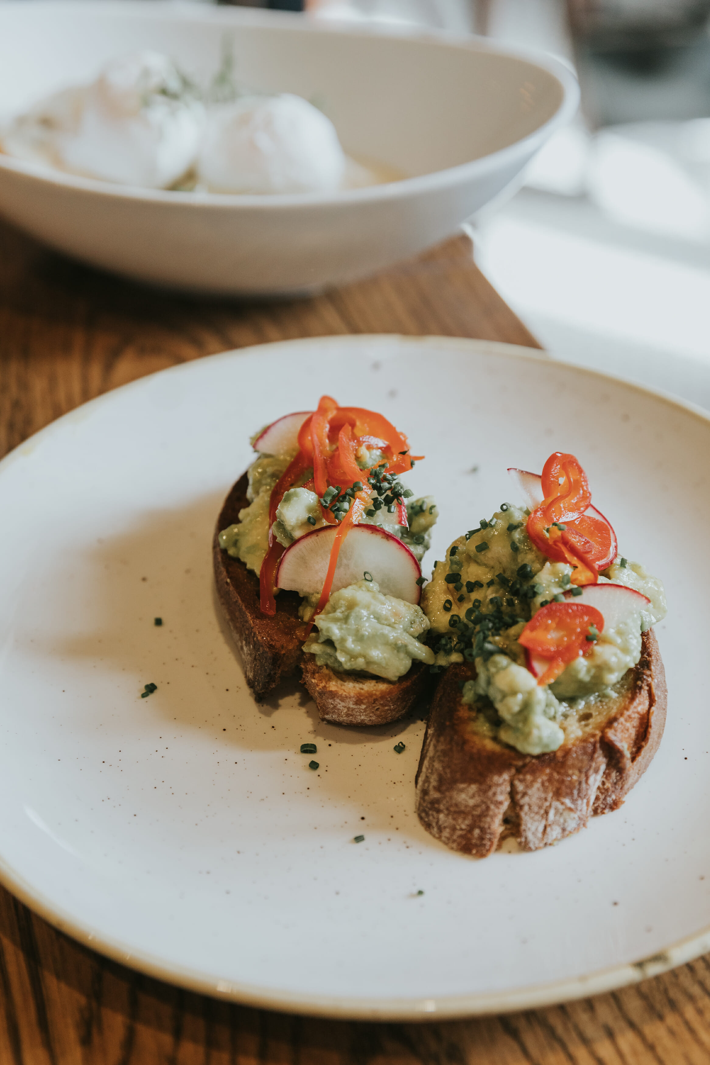 avocado toast at compere lapin