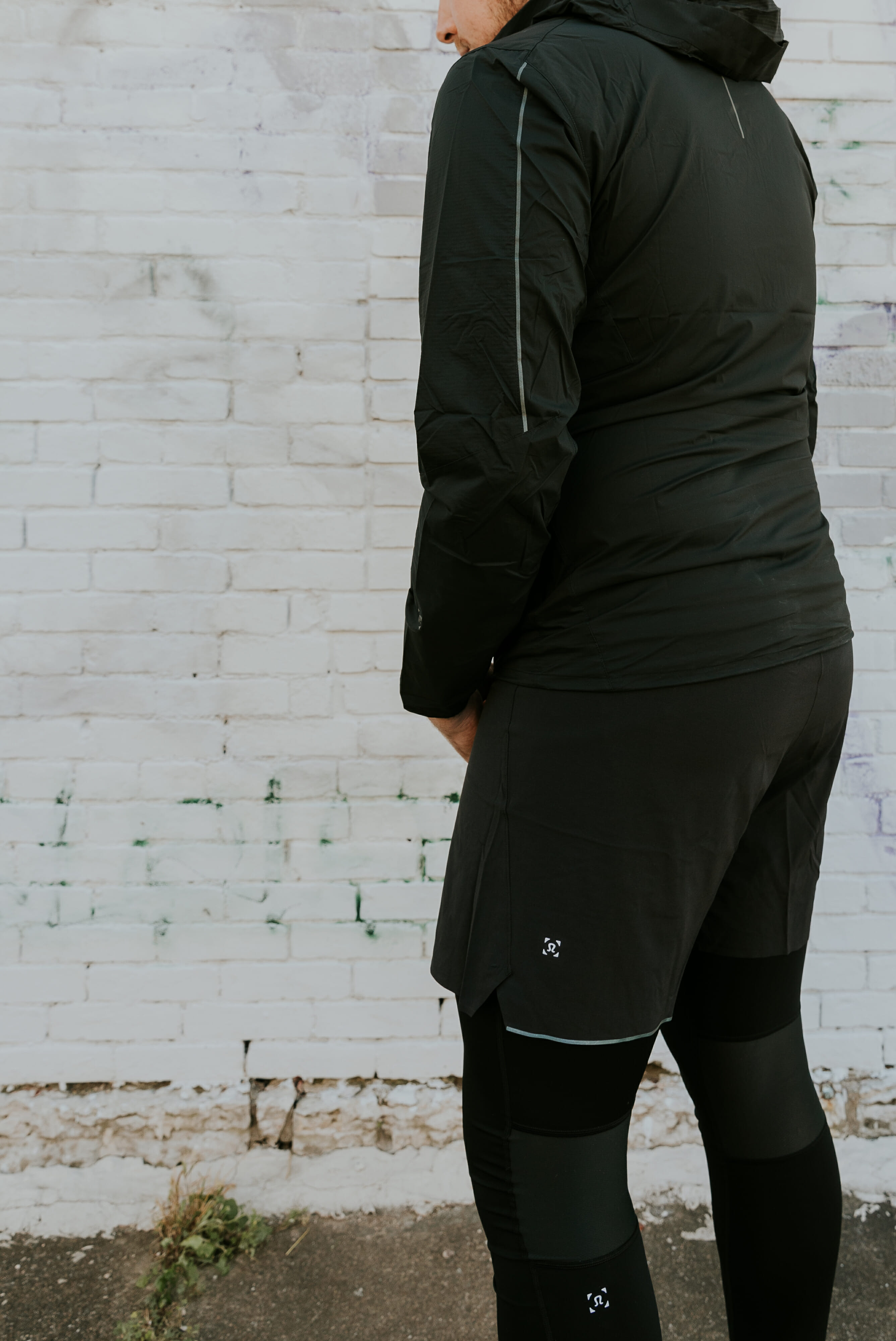 black lululemon clothing